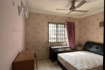 Prima Regency (Dorchester Court)