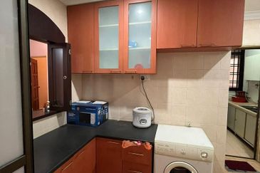 Prima Regency (Dorchester Court)