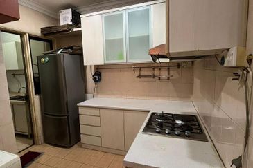 Prima Regency (Dorchester Court)