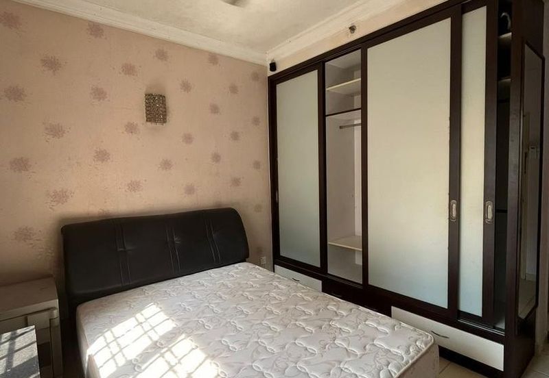 Prima Regency (Dorchester Court)