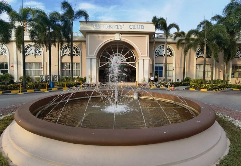 Prima Regency (Dorchester Court)