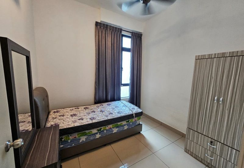 D'Summit Residences @ Kempas Utama