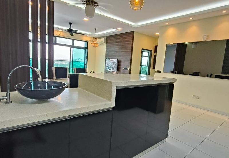 Sky Loft Premium Suites, Bukit Indah