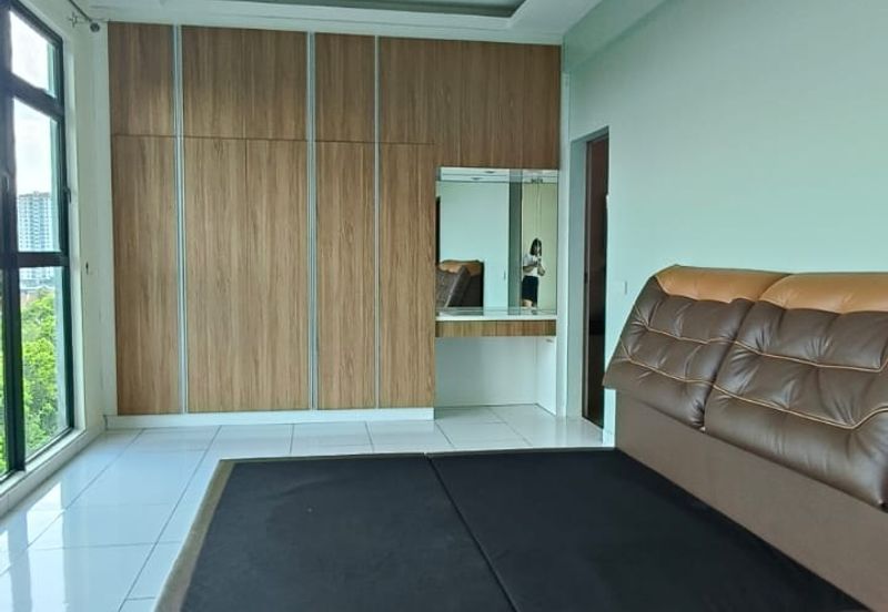 Sky Loft Premium Suites, Bukit Indah