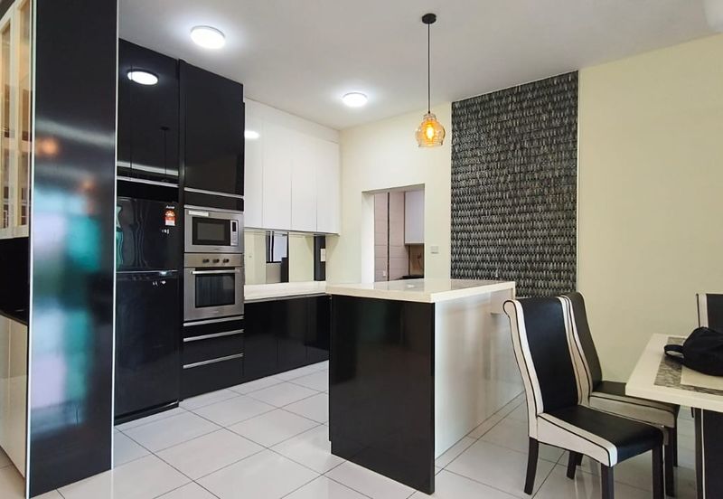 Sky Loft Premium Suites, Bukit Indah