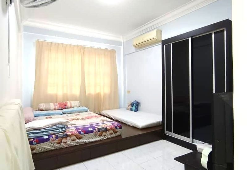 Sri Intan (Bandar Seri Alam)