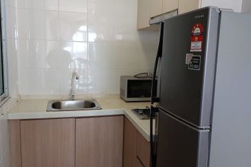 Golden Sands Seaview Residence