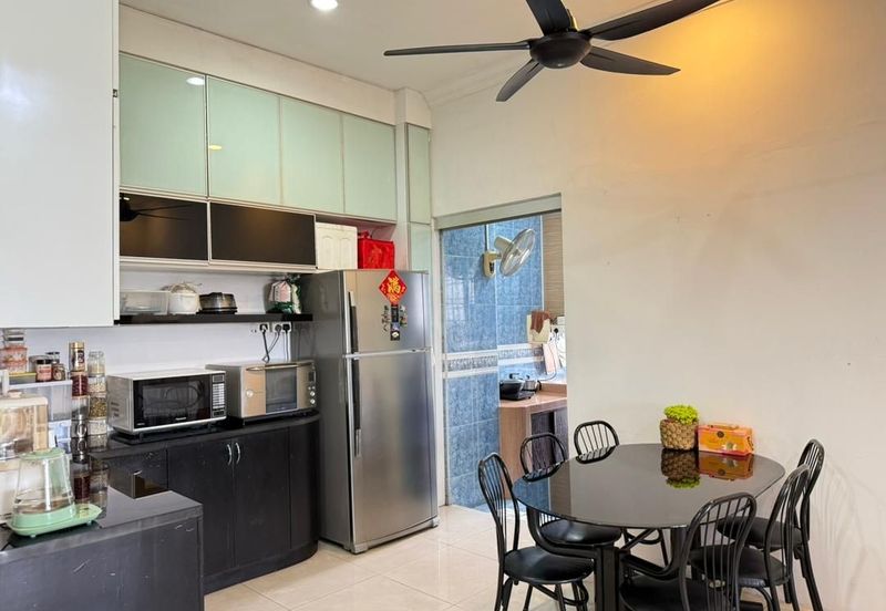 Ria 2 Apartment, Taman Megah Ria