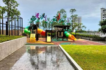 Sky Loft Premium Suites, Bukit Indah