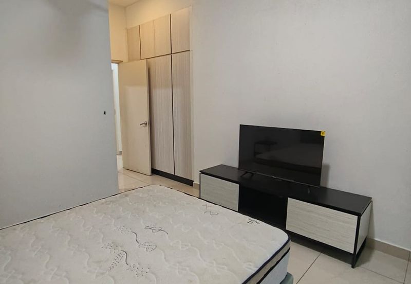 The Pinnacles (Pinnacle Tower)