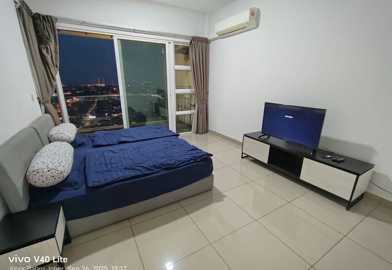 The Pinnacles (Pinnacle Tower)