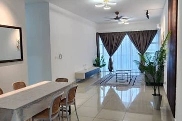 The Pinnacles (Pinnacle Tower)