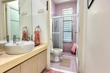 Desa Palma, Nasa City