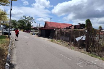 Oil Palm Land @ Labis