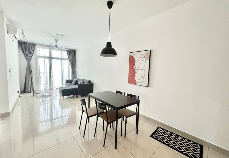 SKS Habitat Apartment, Larkin