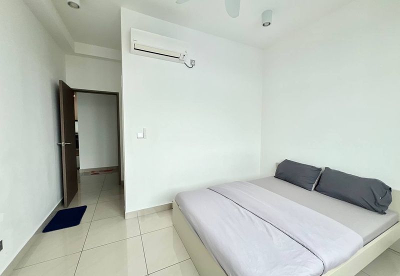 SKS Habitat Apartment, Larkin