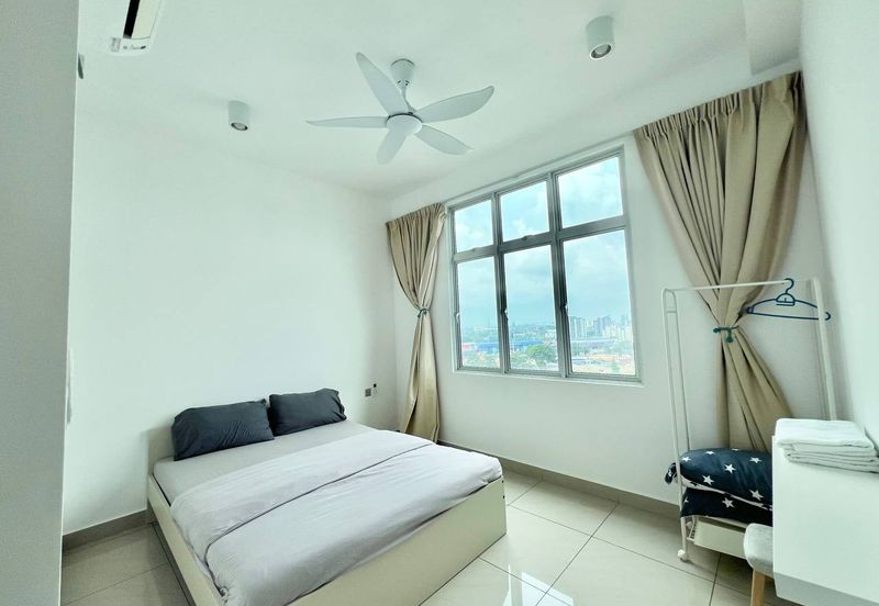 SKS Habitat Apartment, Larkin