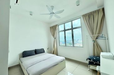 SKS Habitat Apartment, Larkin