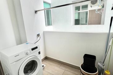 SKS Habitat Apartment, Larkin