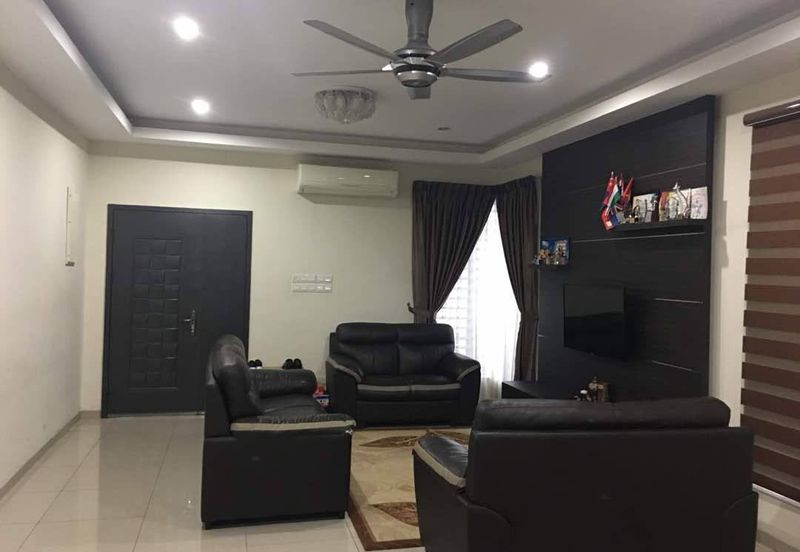 Austin Residence @Taman Mount Austin