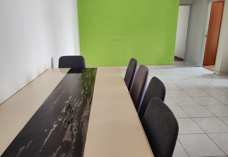 Pangsapuri Orchid View Luxury Apartment