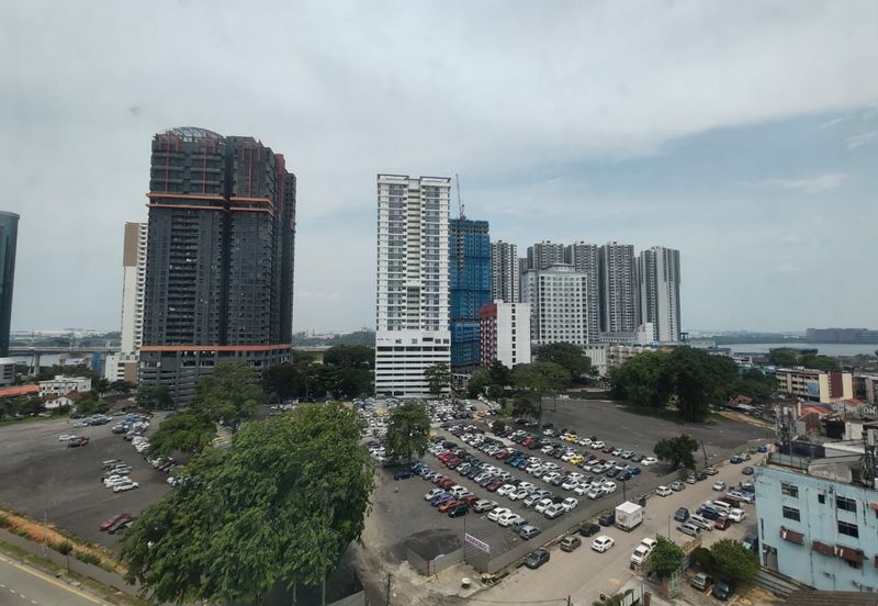 Pangsapuri Orchid View Luxury Apartment