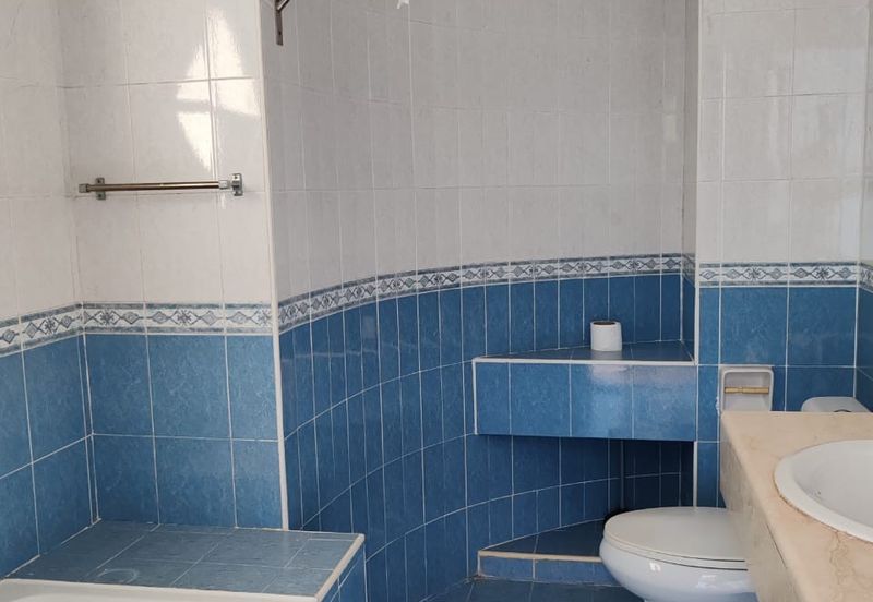 Pangsapuri Orchid View Luxury Apartment