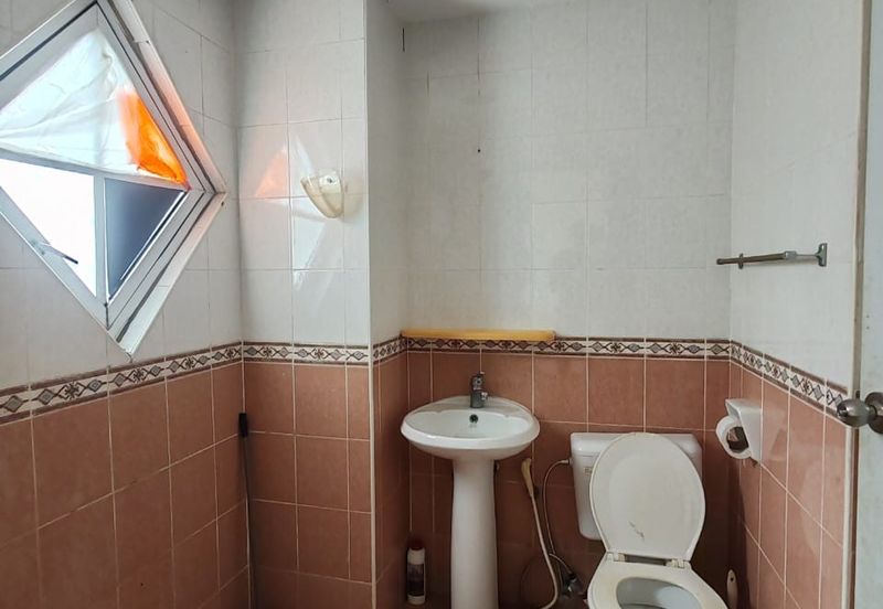 Pangsapuri Orchid View Luxury Apartment