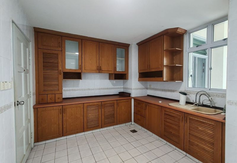 Pangsapuri Orchid View Luxury Apartment