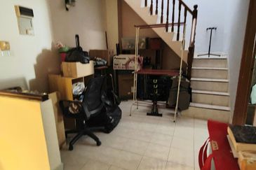 Austin Residence @Taman Mount Austin