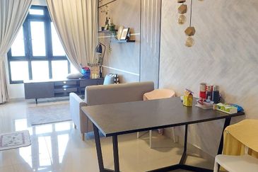 Meridin Suites Residences