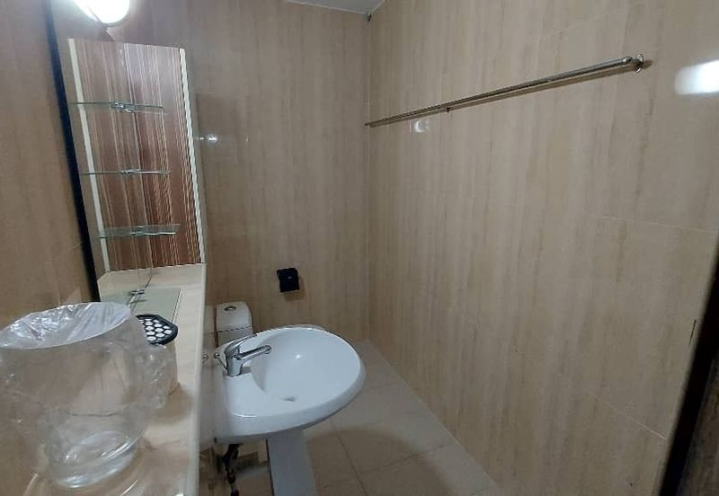 Palm Gardens Condominium