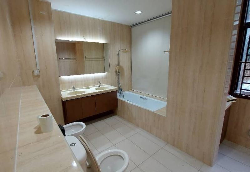 Palm Gardens Condominium