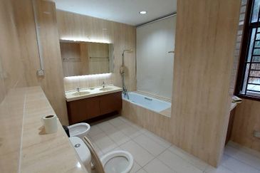 Palm Gardens Condominium