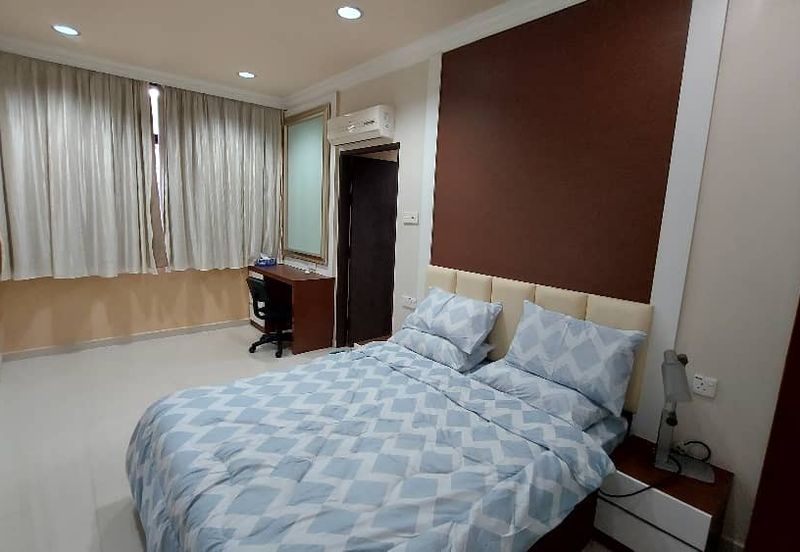 Palm Gardens Condominium