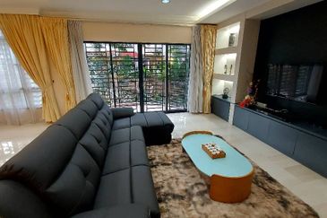 Palm Gardens Condominium