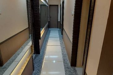 Palm Gardens Condominium