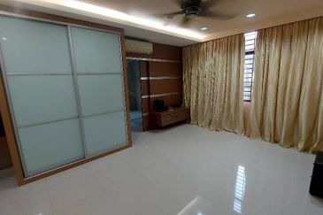 Palm Gardens Condominium