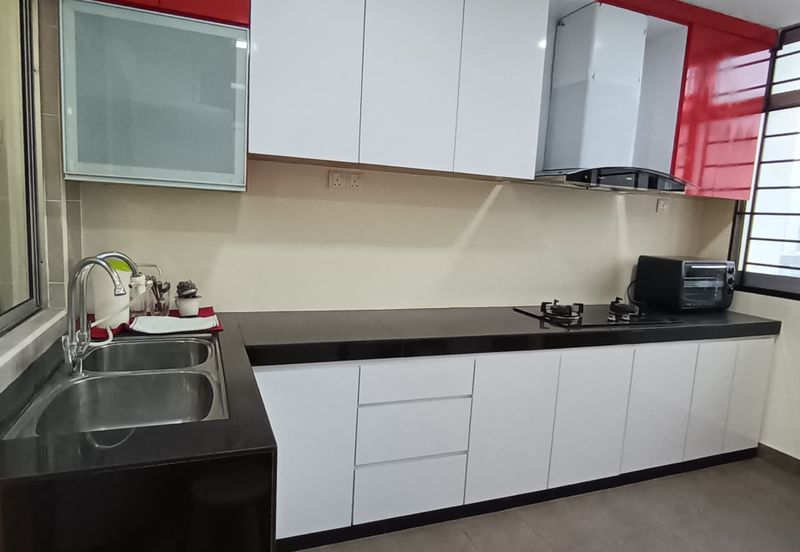 Eastbay Luxury Apartment