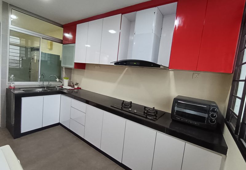 Eastbay Luxury Apartment