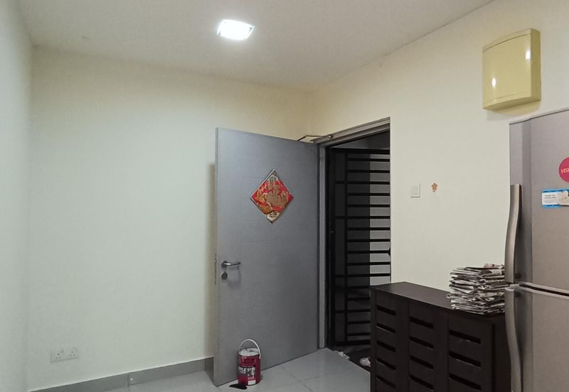 Eastbay Luxury Apartment