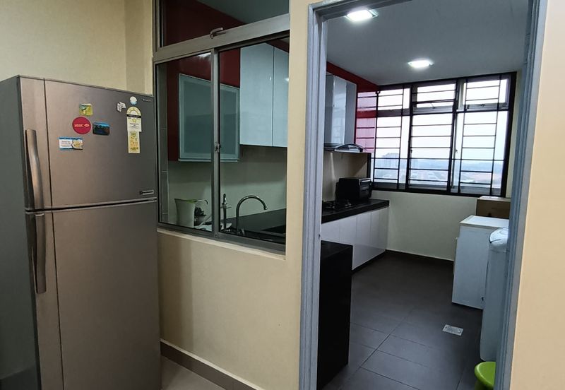 Eastbay Luxury Apartment