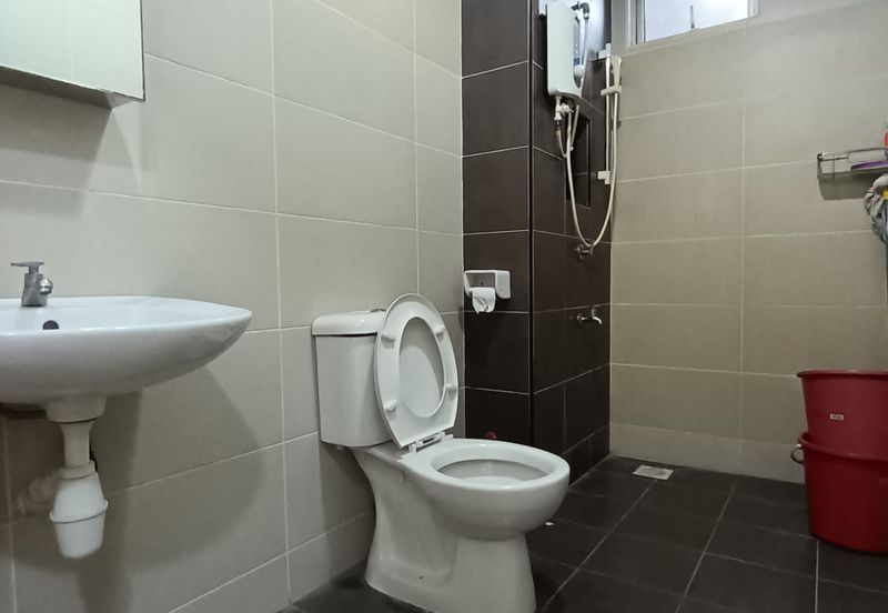 Eastbay Luxury Apartment