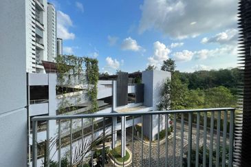 WaterEdge Residences