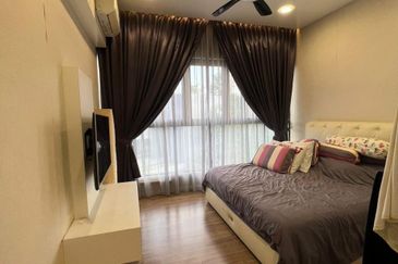 WaterEdge Residences