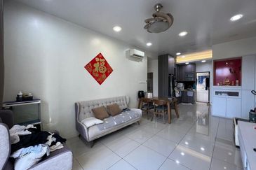 WaterEdge Residences