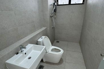 Austin Residence @Taman Mount Austin