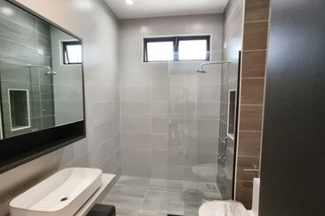 Austin Residence @Taman Mount Austin