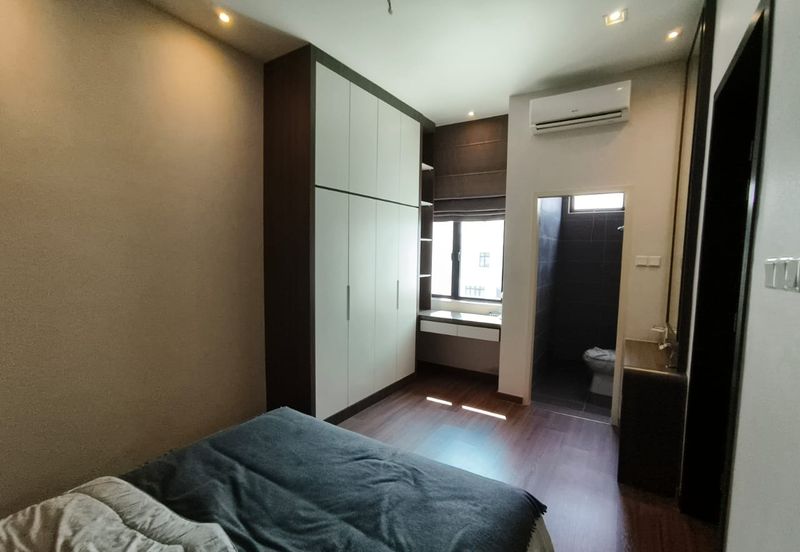 Austin Residence @Taman Mount Austin