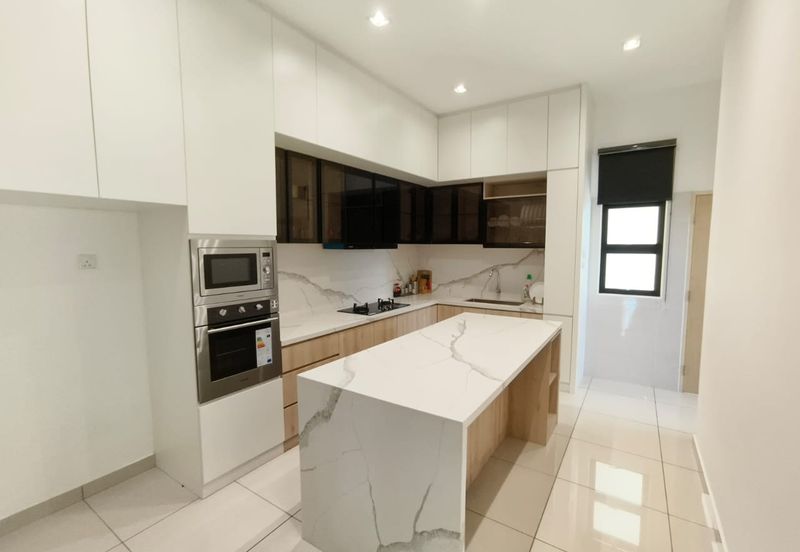 Austin Residence @Taman Mount Austin